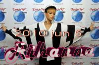 Rihanna - Rock in Rio - Madrid<span style=color:#777> 2010</span> [SatRip]