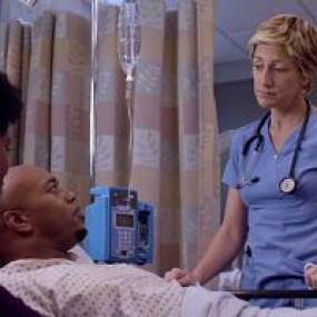 Nurse Jackie S02E10 720p BluRay DD 5.1 x264<span style=color:#fc9c6d>-NTb[TGx]</span>