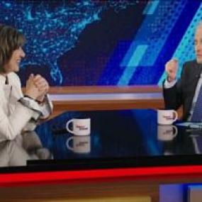 The Daily Show<span style=color:#777> 2024</span>-04-08 WEB x264<span style=color:#fc9c6d>-TORRENTGALAXY[TGx]</span>