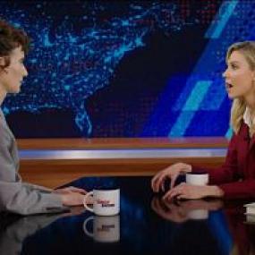 The Daily Show<span style=color:#777> 2024</span>-05-14 Miranda July 720p WEB h264<span style=color:#fc9c6d>-EDITH[TGx]</span>