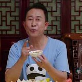 Yan Can Cook Spice Kingdom S01E09 Small Bites XviD<span style=color:#fc9c6d>-AFG[TGx]</span>