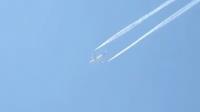 This is not a contrail. 720p