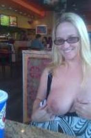 Nude Amateur Pics - Kinky American Blonde