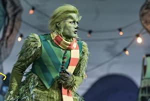 Dr Seuss The Grinch Musical<span style=color:#777> 2020</span> WEB h264<span style=color:#fc9c6d>-BAE[rarbg]</span>
